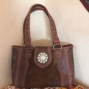 Shyanne cowhide purse